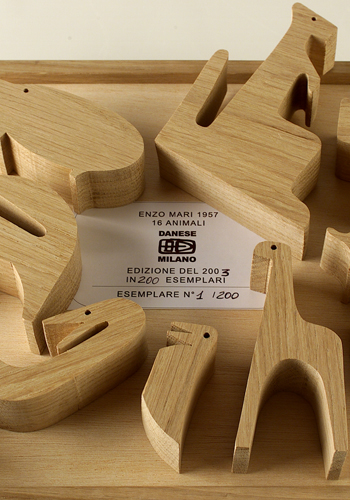 16 Animali Puzzle by Danese Artemide Accessories